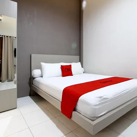 Reddoorz Plus Near Upn Jogjakarta 2
